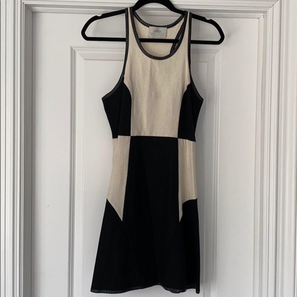 White and black Madison Marcus mini dress